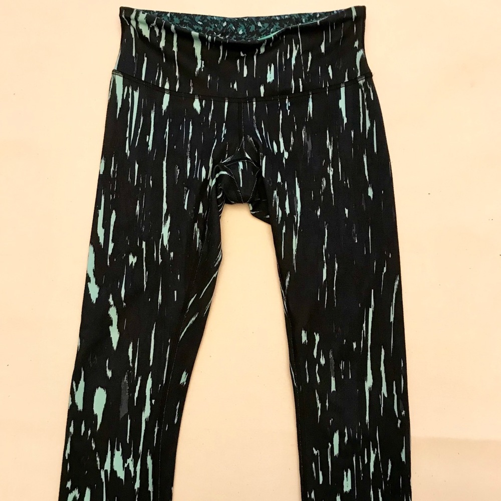 Cropped lululemon leggings